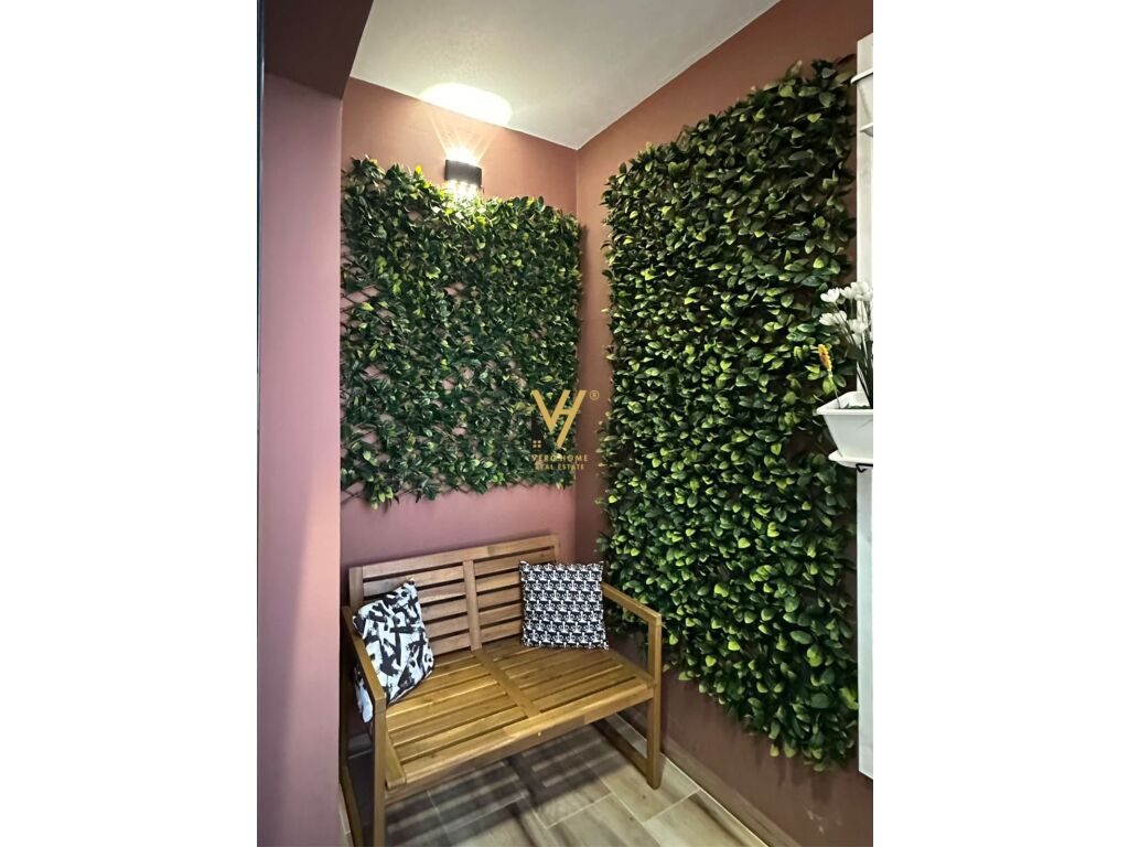 Shitet Apartament 1+1+ballkon ne Vlore, Lagja 1 Maji 124 m2 4