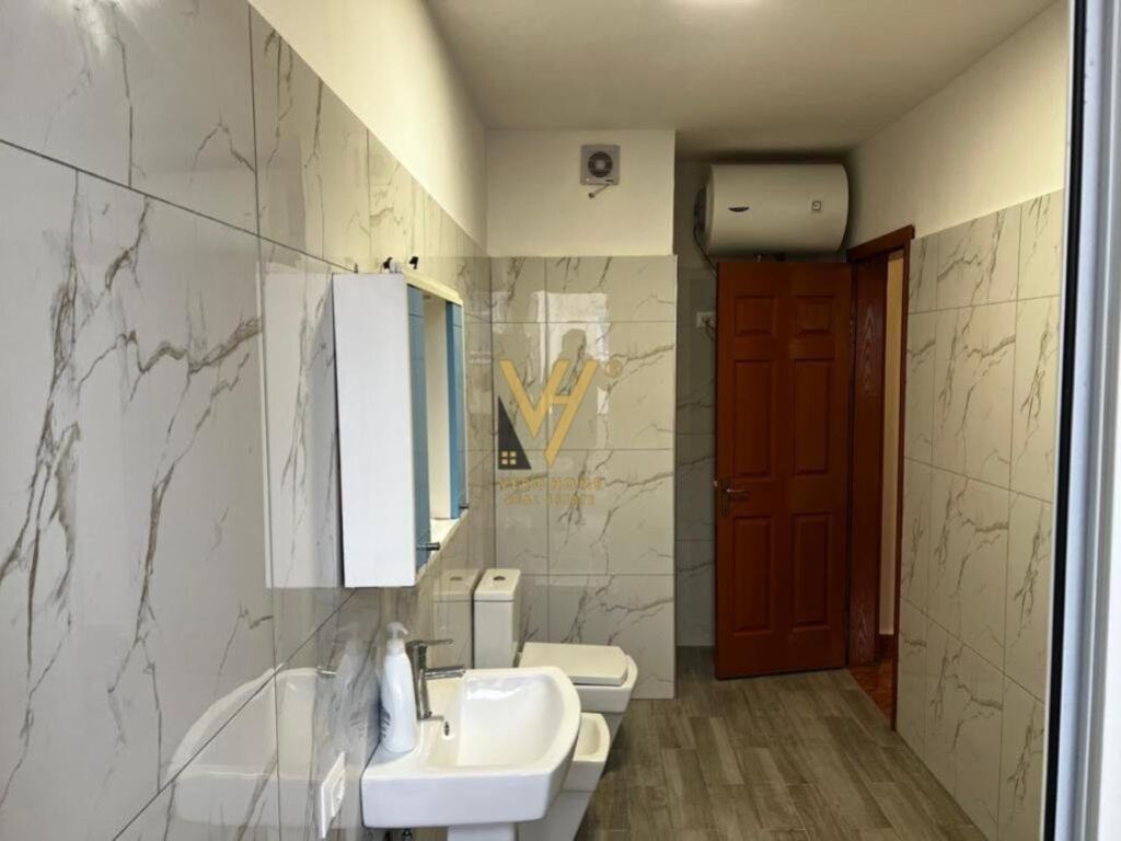 Shitet apartament 2+1+2 te Rruga Dritan Hoxha 106 m2 4