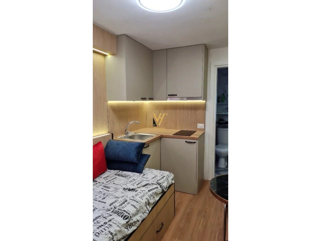 JEPET GARSONIERE 17 M2 ME QERA NE SELITE 25.000 LEKE 2