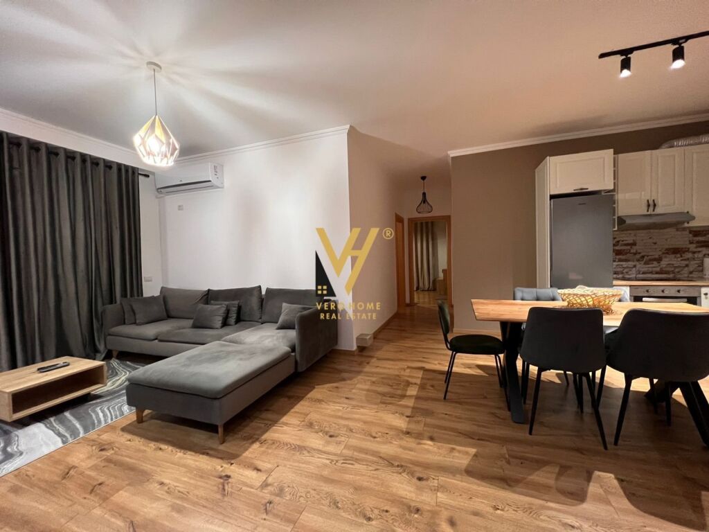 Jepet Apartament 2+1+2+post parkimi me qera te Kopshti Botanik 130 m2 3