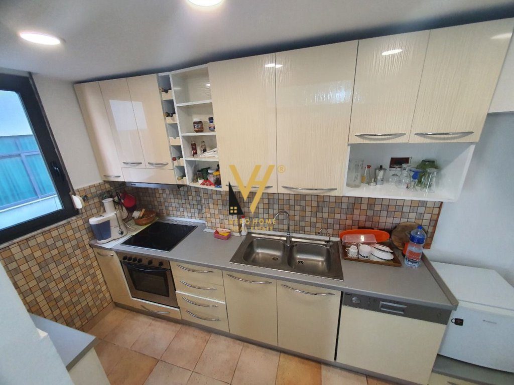 SHITET APARTAMENT 3+1+ BLK TE LSI, BLLOK 270.000 EURO 2