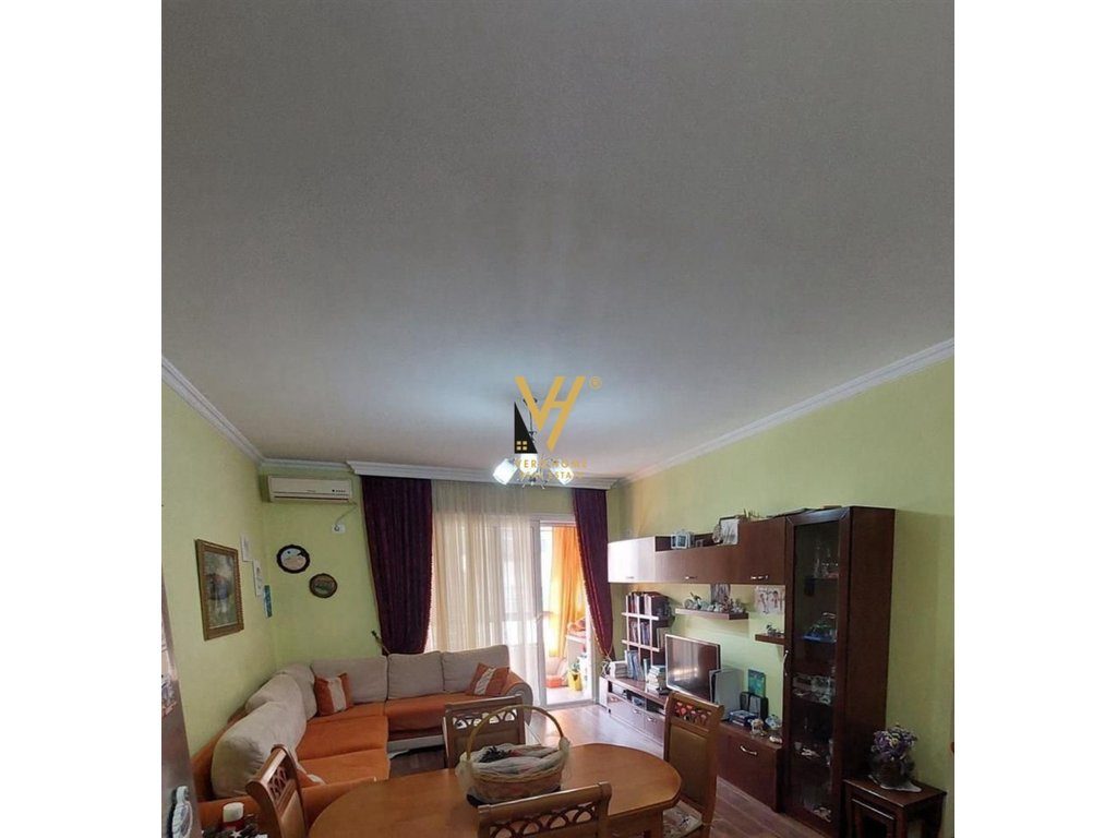 SHITET APARTAMENT 1+1+BLK NE KINOSTUDIO 140.000 EURO