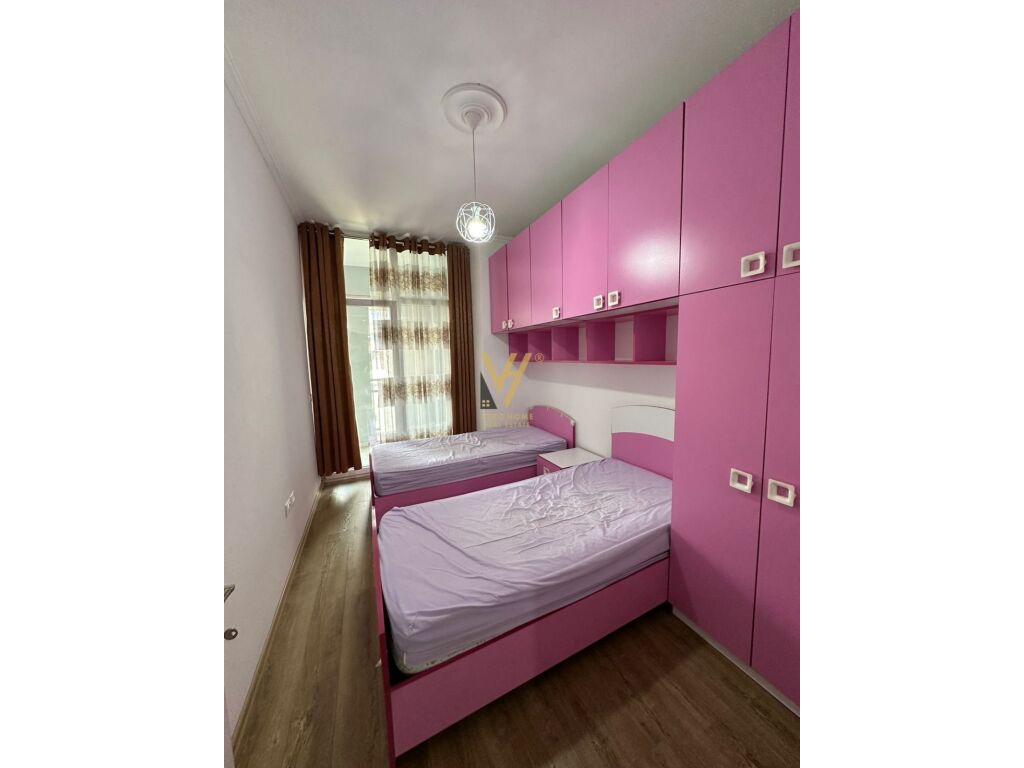 Jepet Apartament 2+1+Ballkon me qera te Kompleksi Kika 2 , Komuna e Parisit 90 m2 3