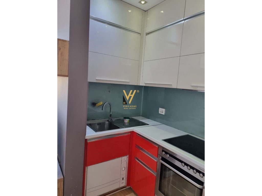 JEPET APARTAMENT 2+1+BLK ME QIRA NE ALI DEM 60.000 LEKE 3