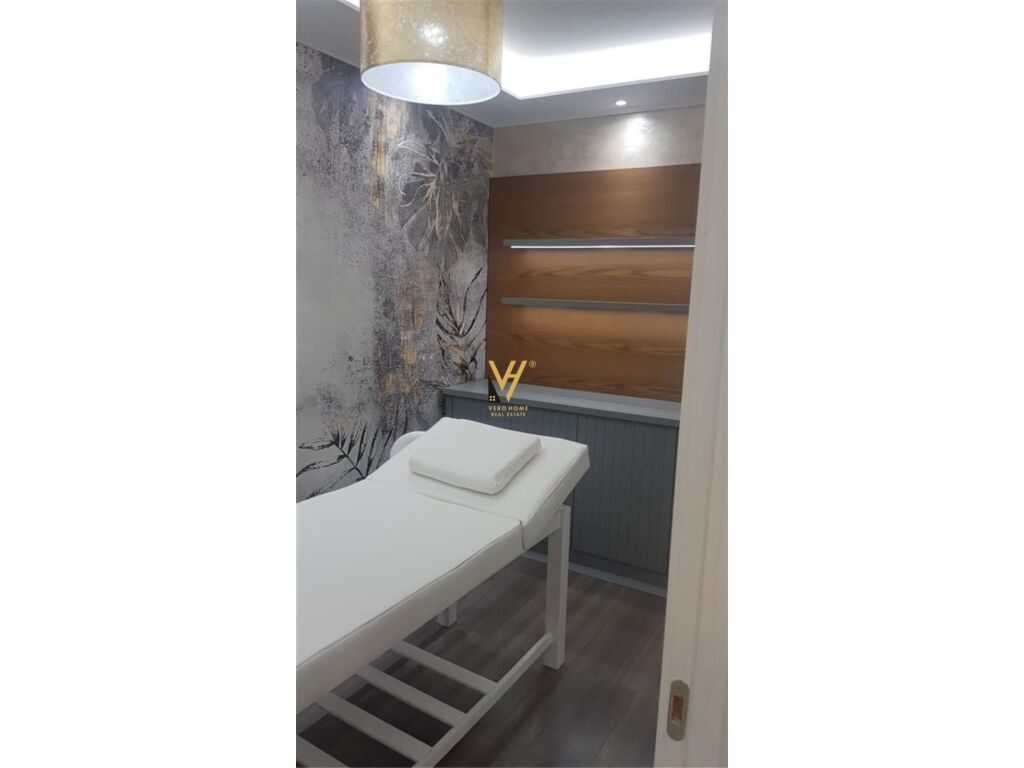 Jepet dyqan me qera te Brryli 50 m2