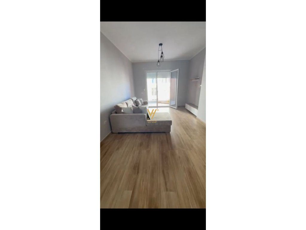 SHITET APARTAMENT 2+1 NE KAMEZ 125.000 EURO