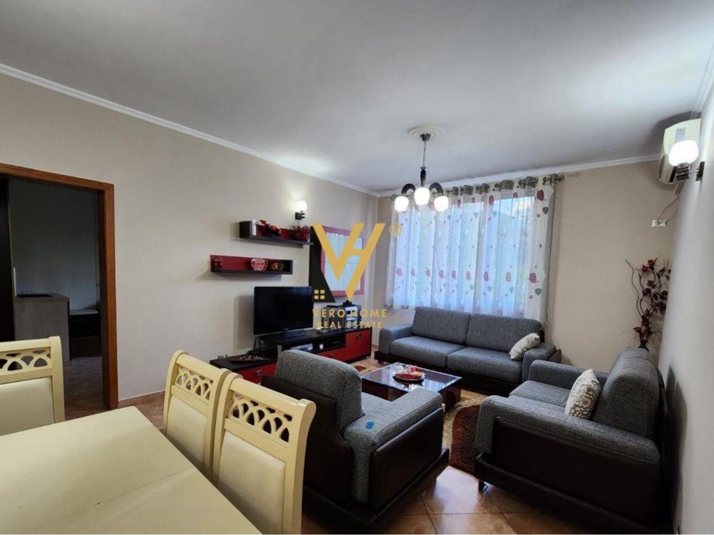 JEPET APARTAMENT 2+1+2+BLK ME QIRA TE MYSLYM SHYRI 800 EURO