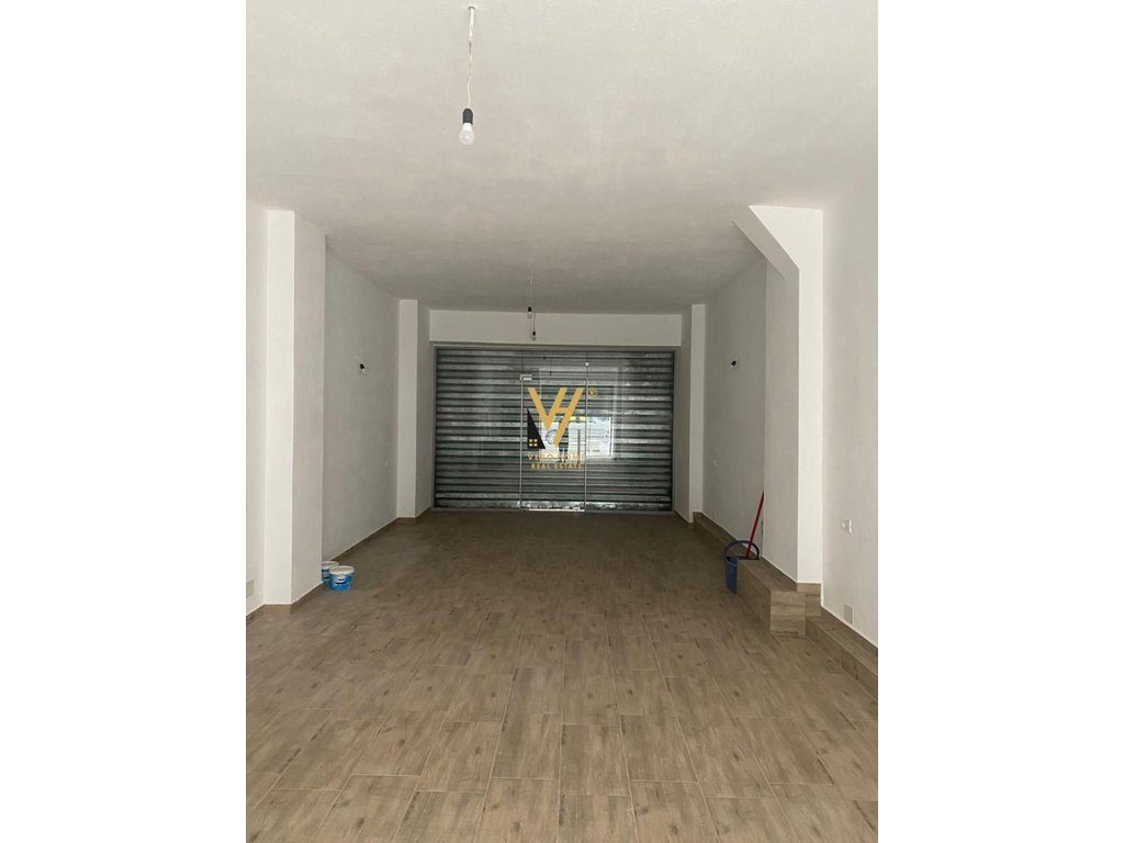 SHITET DYQAN 50 M2 TE PALLATI ME SHIGJETA 187.000 EURO 2