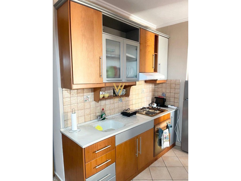 JEPET APARTAMENT 1+1+BLK ME QIRA NE BLLOK 65.000 LEKE 2