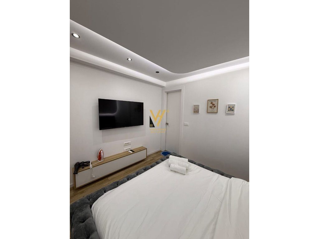 JEPET GARSIONERE 50 M2 ME QIRA TE 21 DHJETORI 550 EURO 4