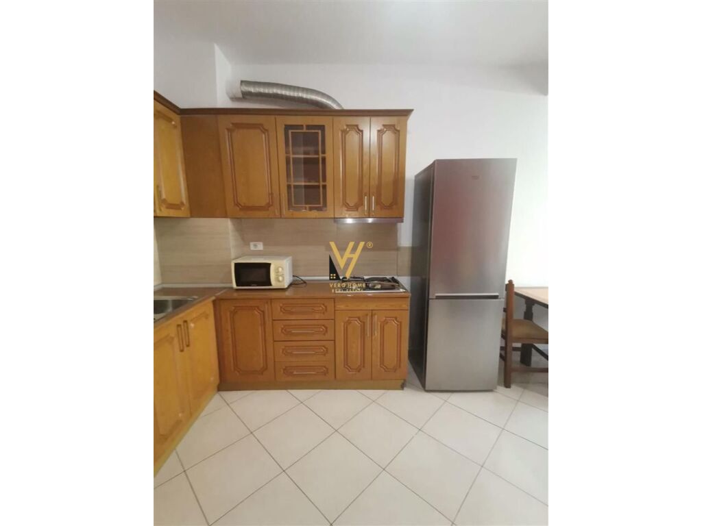 Jepet Apartament 1+1+ballkon me qera ne Selite 56 m2 3