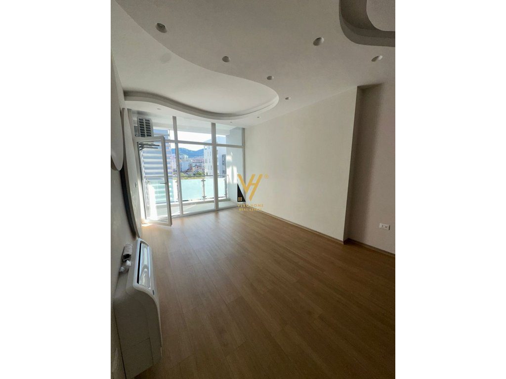 JEPET ZYRE 100 M2 ME QIRA TE KIKA 2, KOMUNA E PARISIT 100.000 LEKE