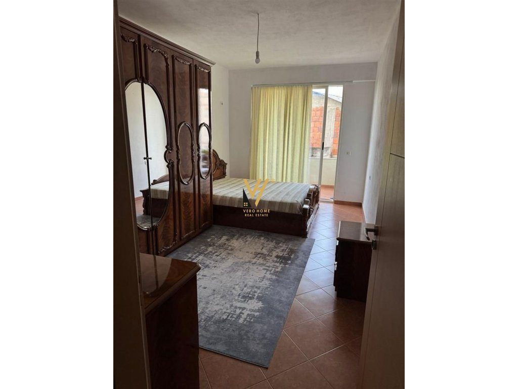 JEPET APARTAMENT 2+1+BLK ME QERA TE FRESKU 420 EURO 3