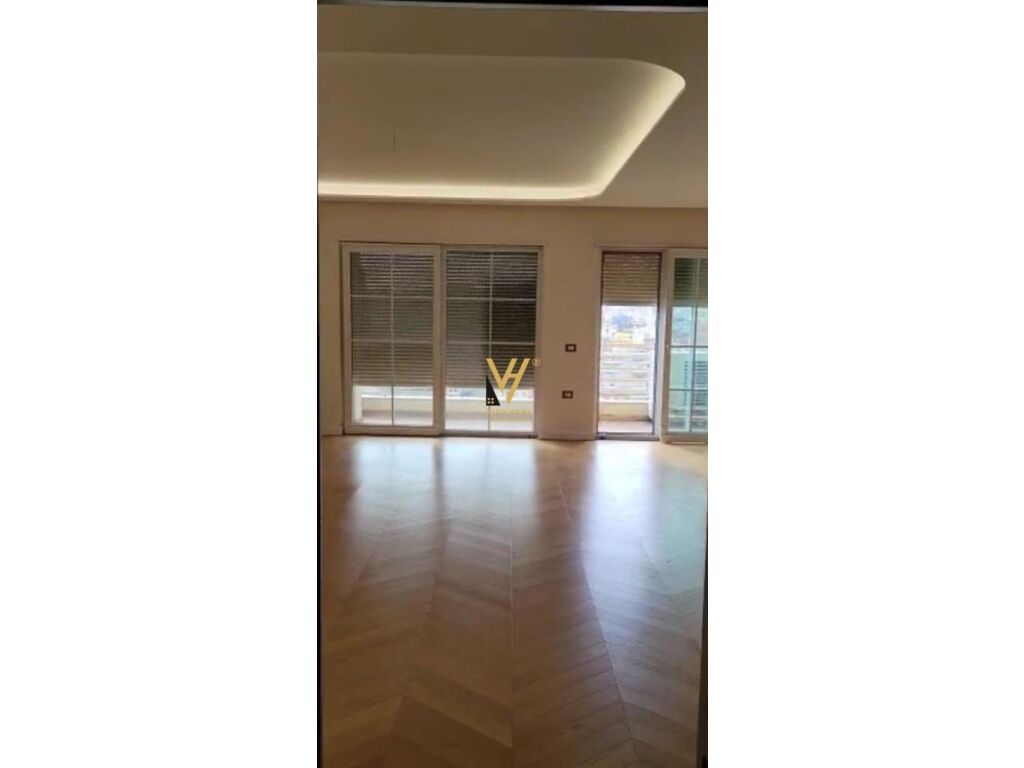 Jepet zyre me qera te Kompleksi Erioni Shpk 125 m2