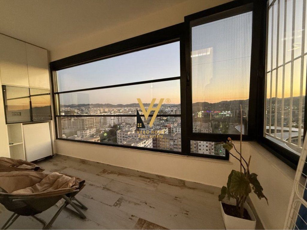 JEPET APARTAMENT 2+1+BLK ME QERA TE CASA ITALIA 800 EURO 2
