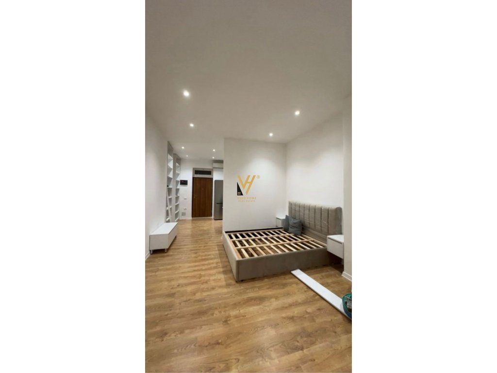 JEPET APARTAMENT 1+1 ME QERA TE RRUGA E BARRIKADAVE 650 EURO 3