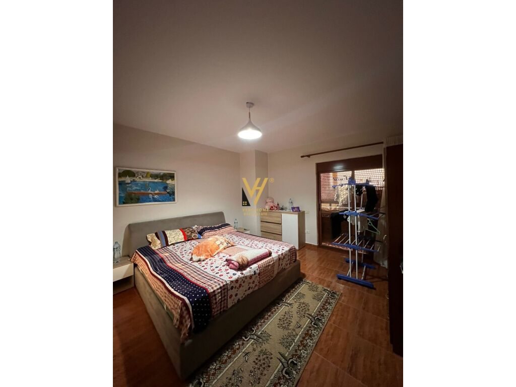 Jepet Apartament 1+1 me qera te Rruga E Bogdaneve 70 m2 4