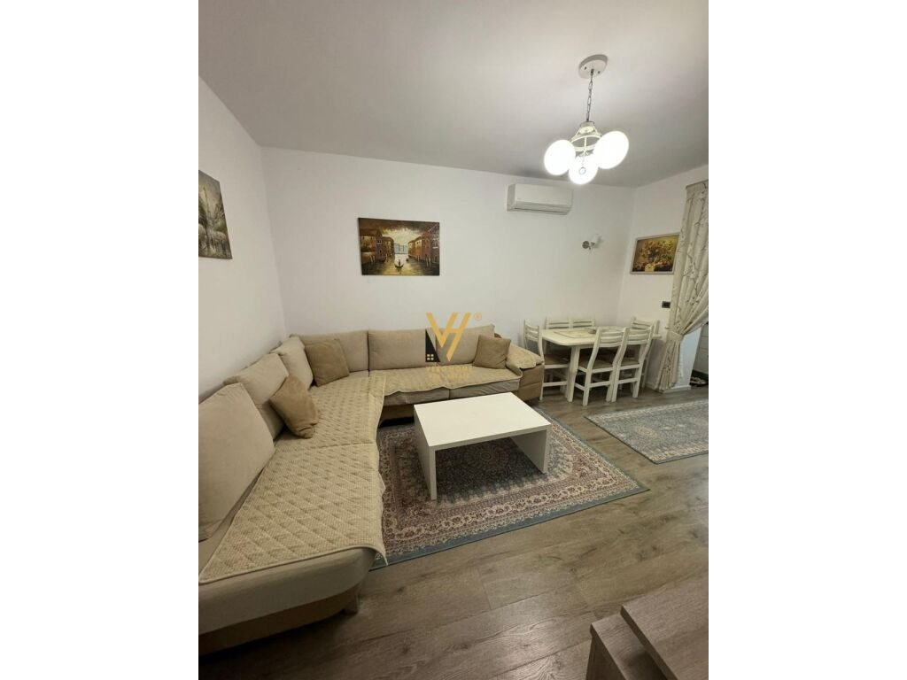 Shitet Apartament 2+1+ballkon ne Vasil Shanto 68 m2