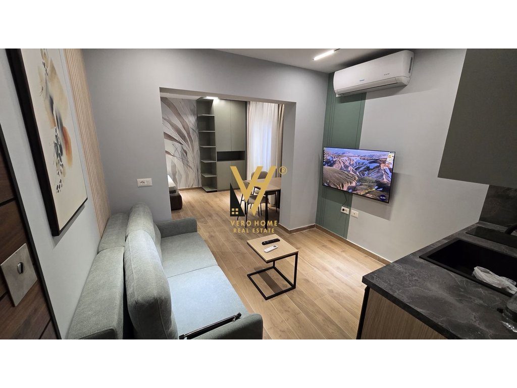 SHITEN 3 GARSONIERE TE MINE PEZA 255.000 EURO