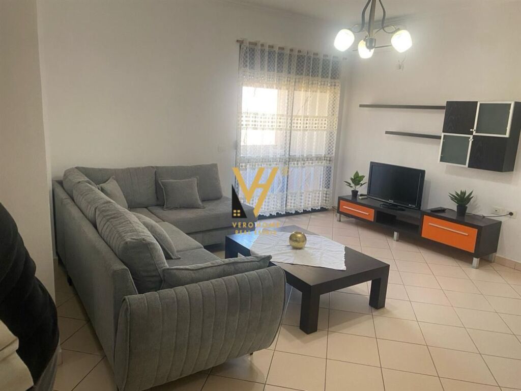 JEPET APARTAMENT 1+1+BLK ME QERA TE RRUGA E KAVAJES 500 EURO