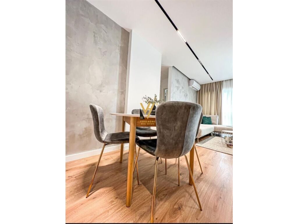 Jepet Apartament 2+1+ballkon me qera te Ish Fusha e Aviacionit 82 m2 4