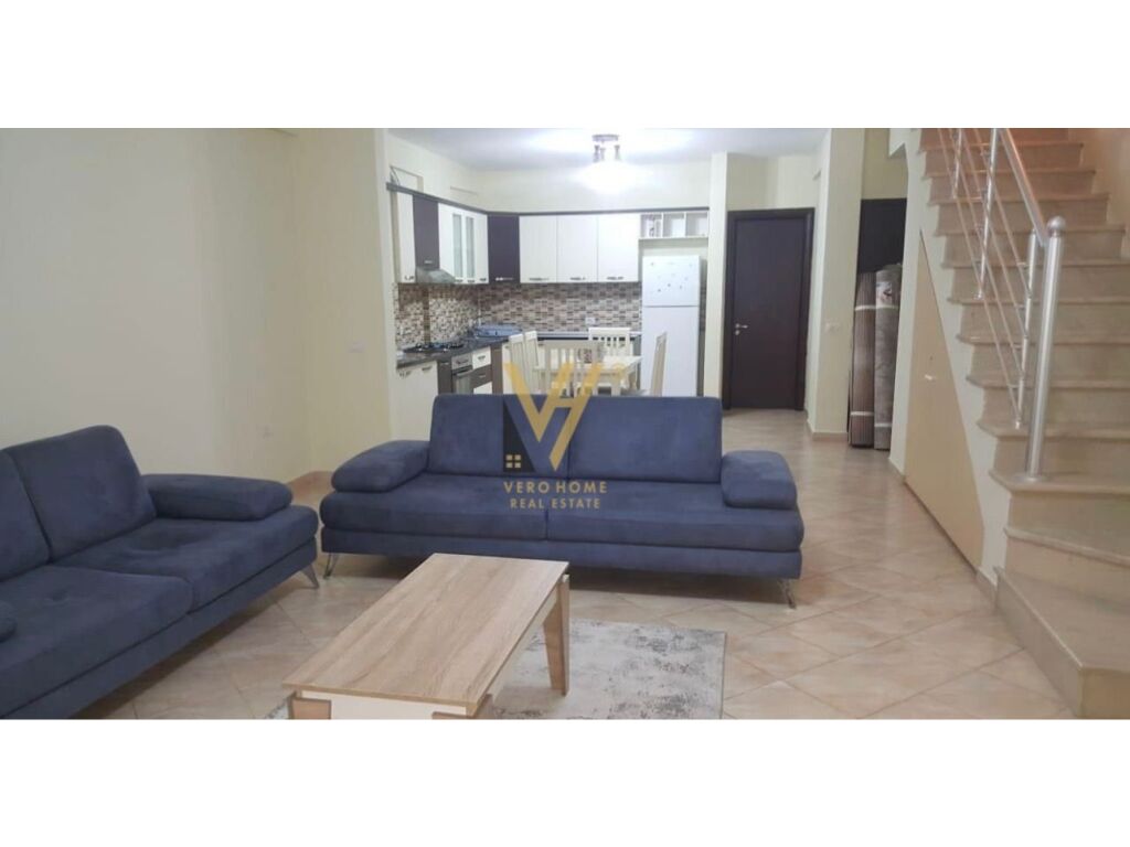 Shitet duplex te Kodra e Diellit 160 m2 2