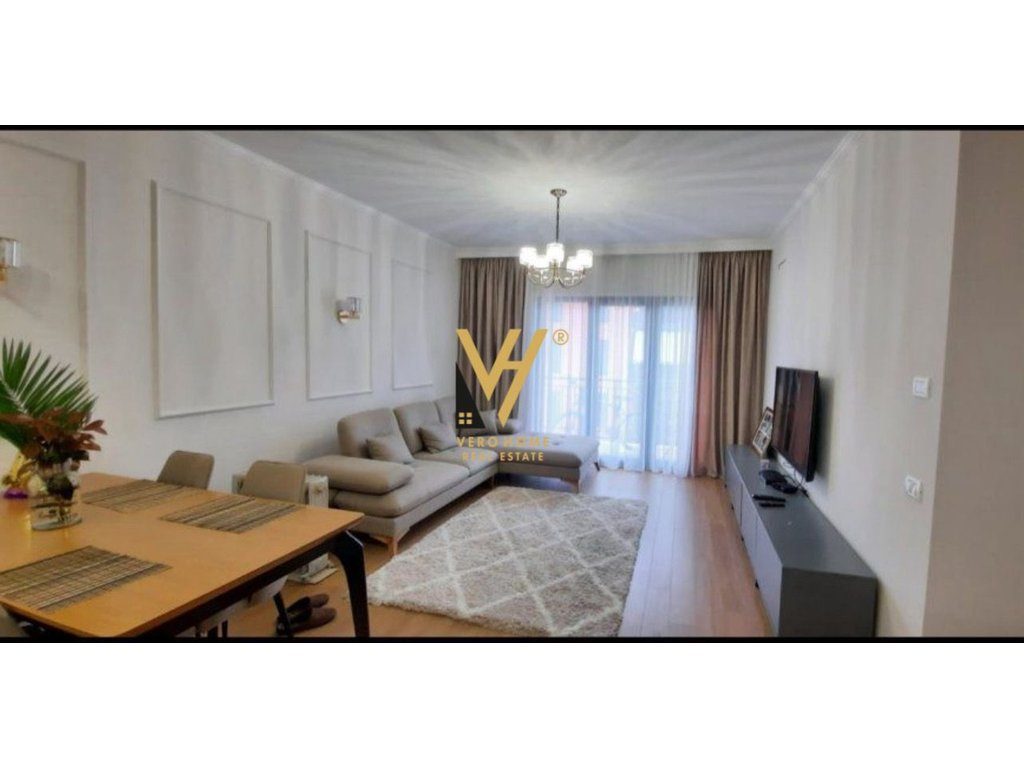 SHITET APARTAMENT 2+1+BLK TE GREEN CITY, UNAZA E RE 213.000 EURO 2
