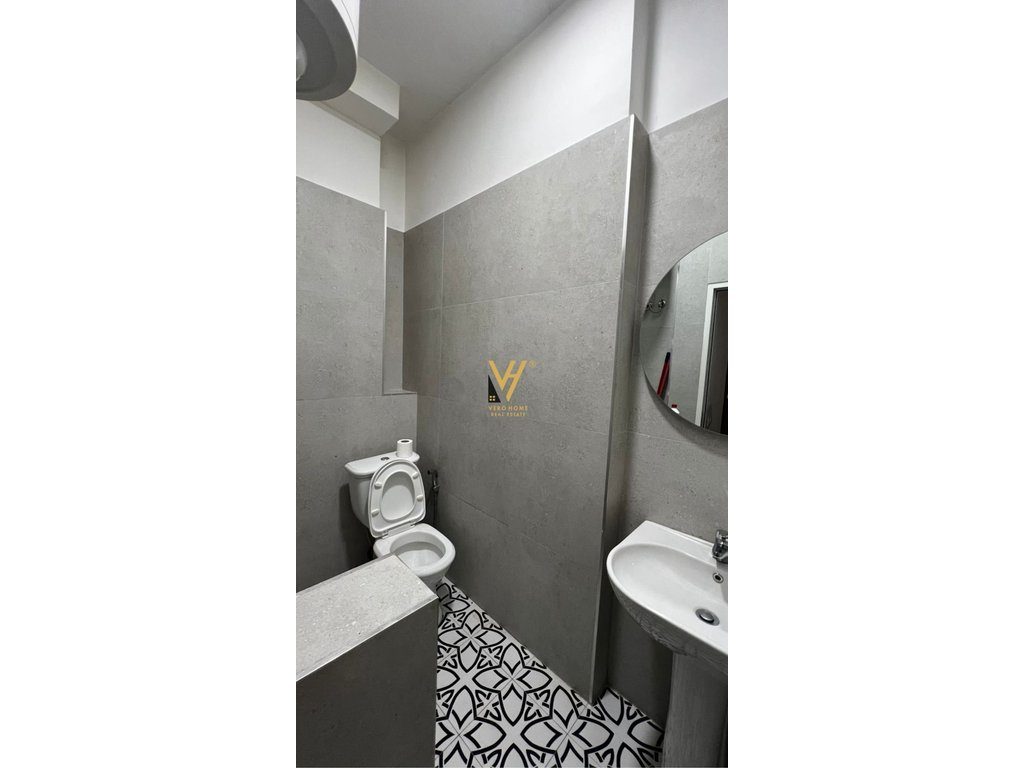 JEPET APARTAMENT 1+1 ME QIRA TE BARRIKADA 500 EURO 4