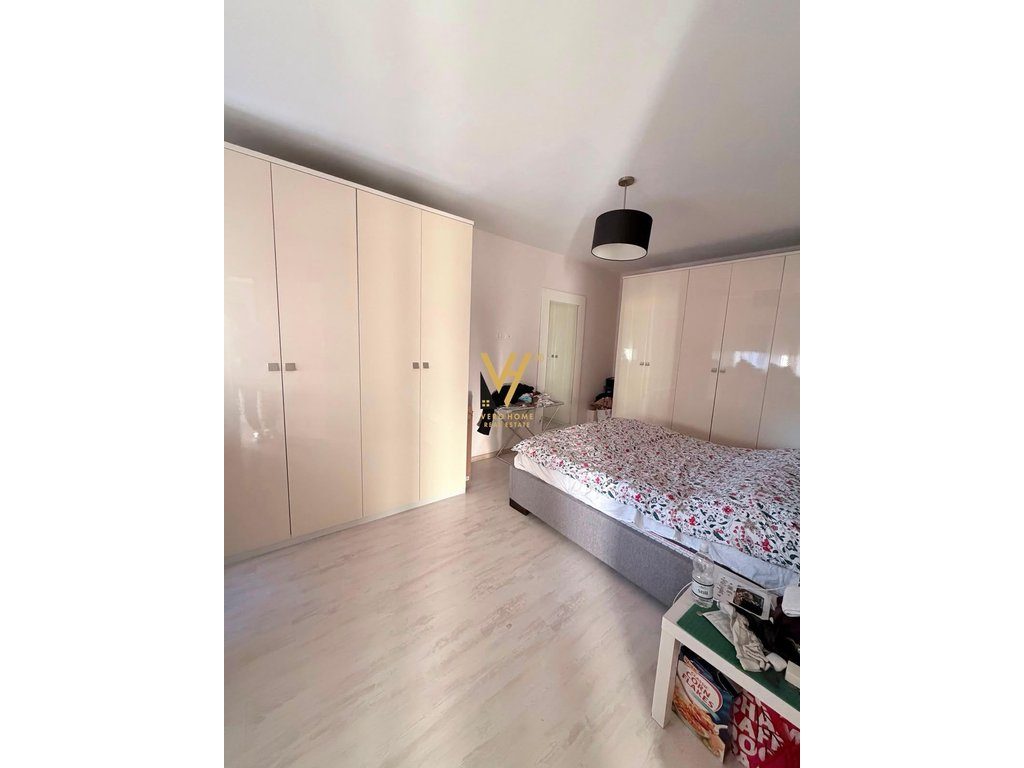JEPET APARTAMENT 1+1+BLK ME QERA TEK MARTENITETI I RI 60.000 LEKE 3