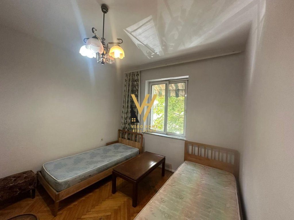JEPET APARTAMENT 2+1+BLK ME QIRA NE VASIL SHANTO 52.000 LEKE 3