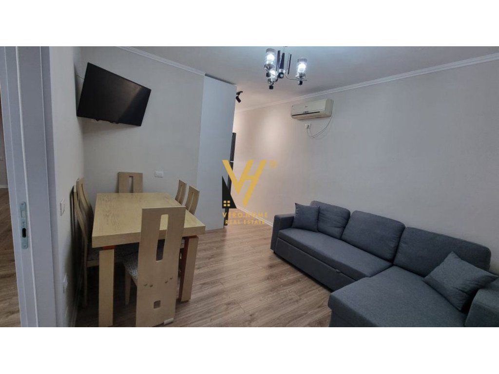 JEPET APARTAMENT 1+1 ME QIRA NE DON BOSKO 53.000 LEKE