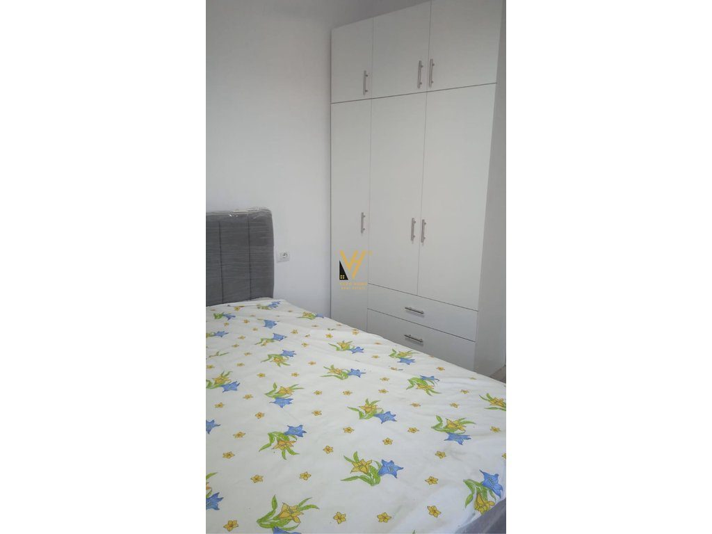 JEPET APARTAMENT 1+1+BLK ME QIRA TE UNIVERS CITY 40.000 LEKE 4