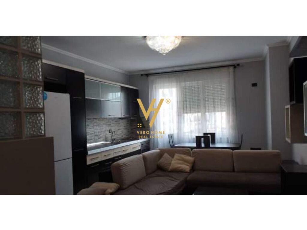 Jepet Apartament 1+1+ballkon me qera te Sheshi Willson 90 m2 4