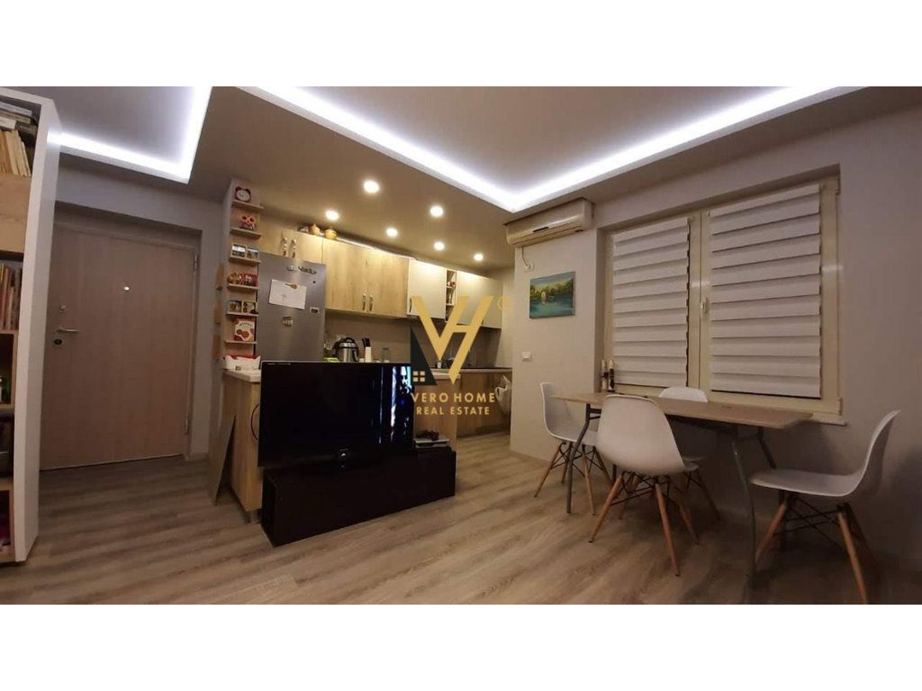 JEPET APARTAMENT 2+1+BLK ME QERA TEK AMBASADA AMERIKANE 650 EURO 2