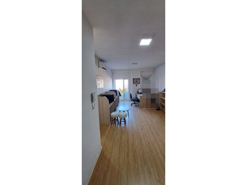 JEPET APARTAMENT 2+1 ME QIRA TE PAZARI I RI 600 EURO 3