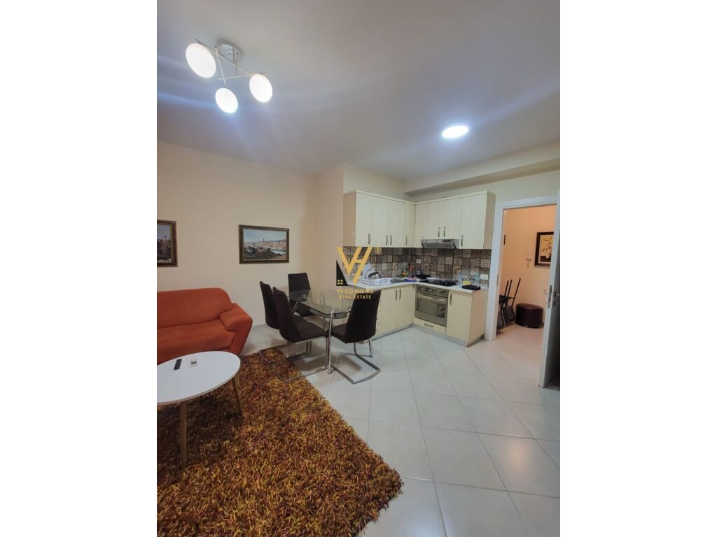 JEPET APARTAMENT 2+1+BLK ME QERA TE KODRA E DIELLIT 55.000 LEKE