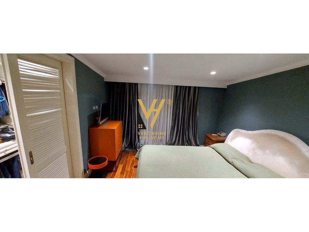 SHITET APARTAMENT 3+1+2+BLK NE QENDER 620.000 EURO 3