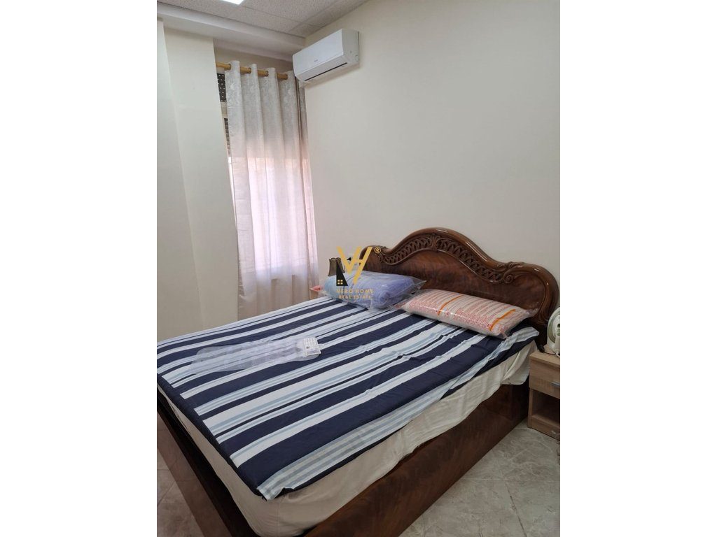 JEPET APARTAMENT 2+1 ME QERA TE AMBASADA KINEZE 80.000 LEKE 3