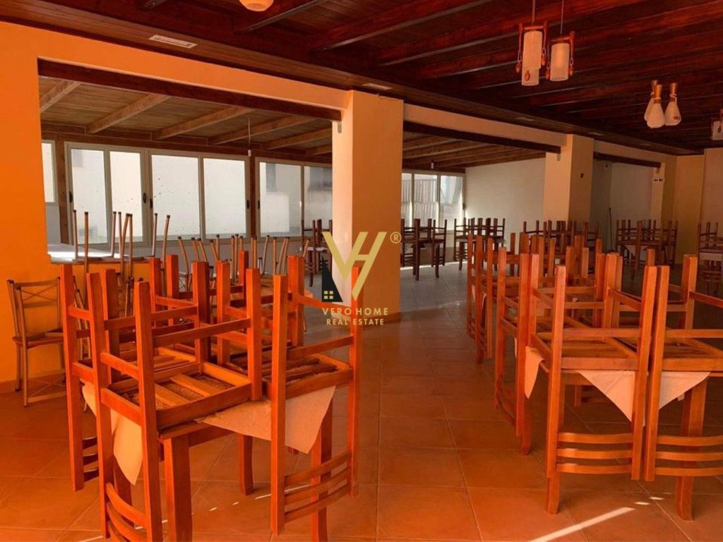 SHITET RESTORANT 196 M2 TE SHKEMBI I KAVAJES, PRANE KOLOSEUT 265.000 EURO 2