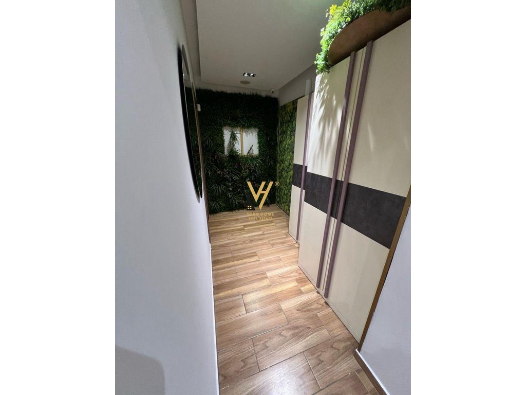 JEPET ZYRE 100M2 ME QERA TE RR.MARGARITA TUTULANI 1.000 EURO 3