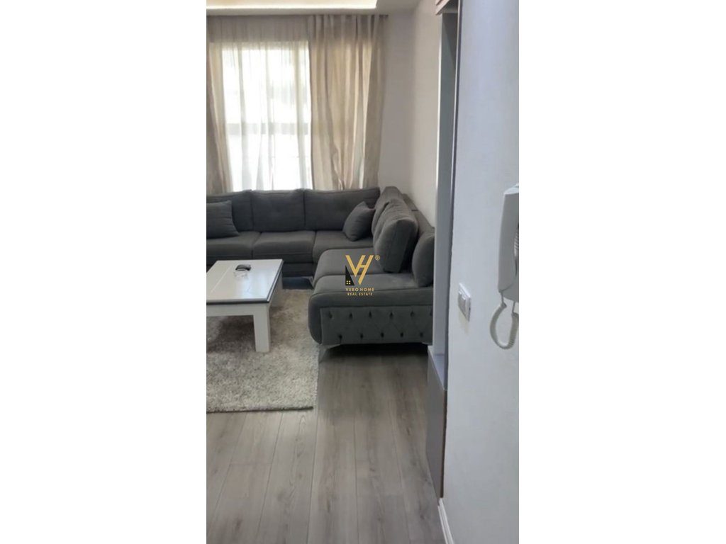 JEPET APARTAMENT 2+1 ME QIRA TE KODRA E DIELLIT 600 EURO