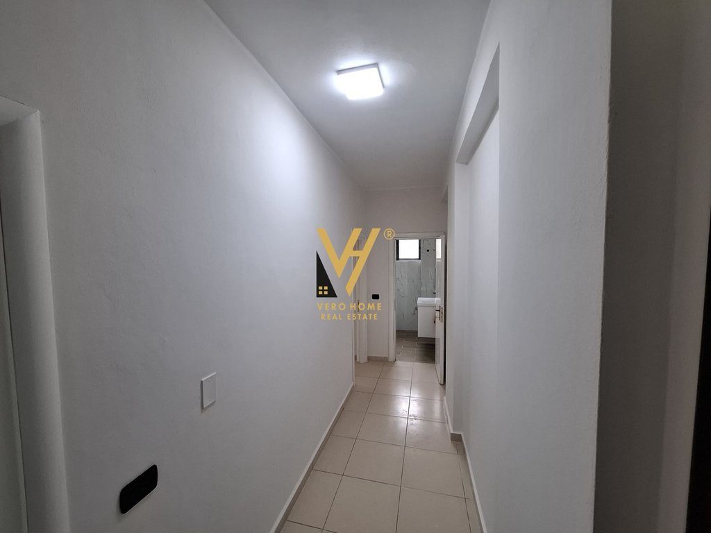SHITET APARTAMENT 1+1+BLK NE GOLEM 7.300.000 LEKE 4