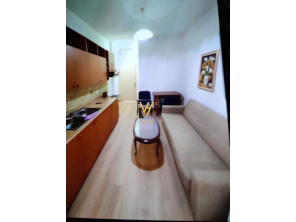 Jepet Apartament 1+1 me qera ne Vasil Shanto 55 m2 2