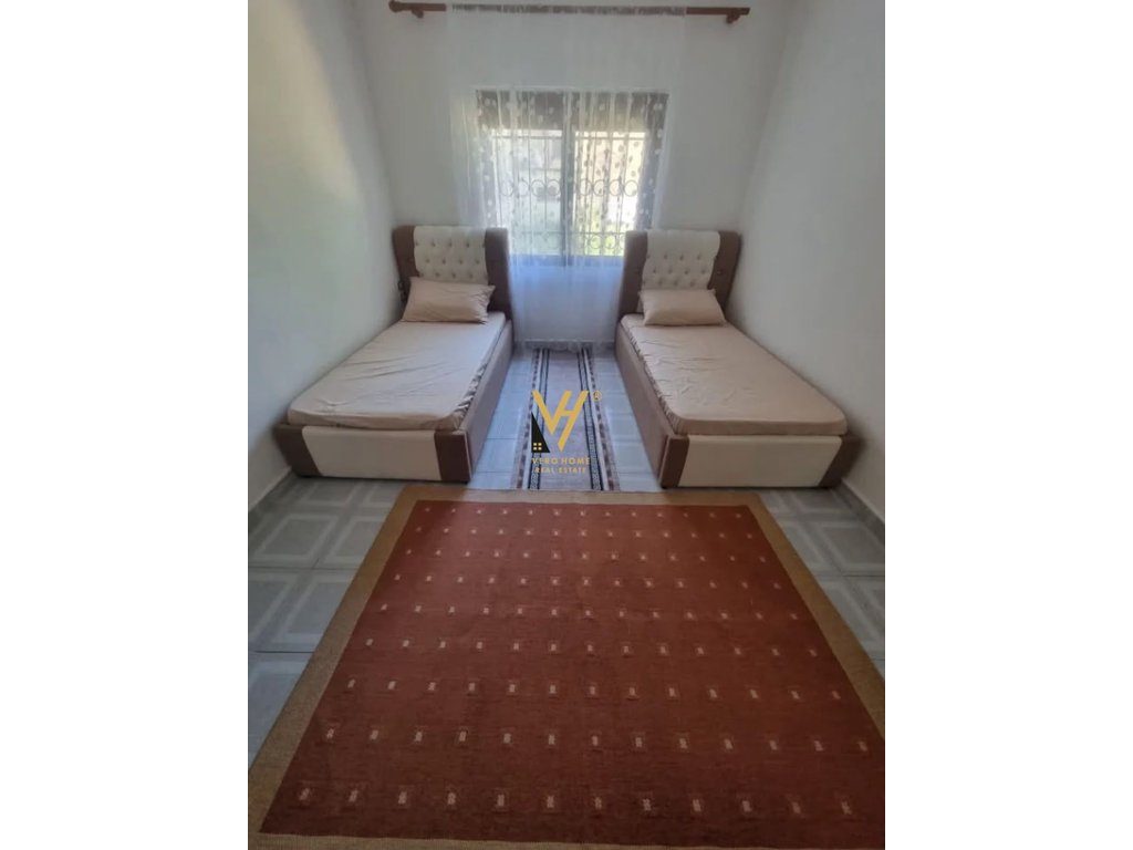 SHITET APARTAMENT 2+1 NE FIER 50.000 EURO 4