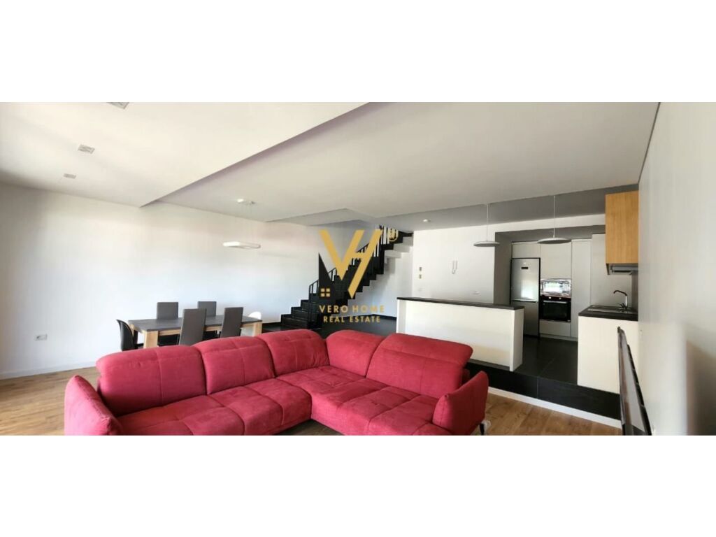 Jepet vile dy kateshe me qera te Kompleksi Olive Grove,Teg 220 m2 4