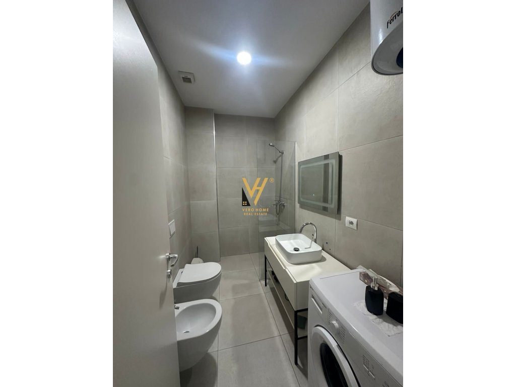 JEPET APARTAMENT 1+1+BLK ME QERA TE GARDEN BUILDING, RR.KAVAJES 1.100 EURO 4