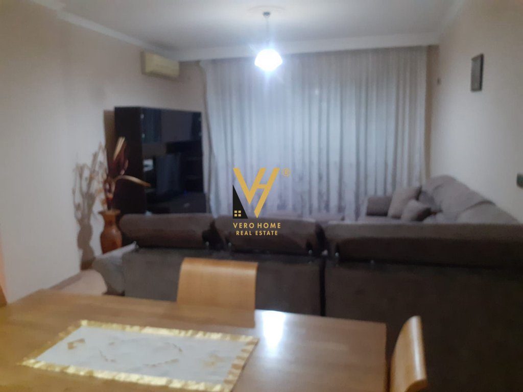 JEPET APARTAMENT 1+1+BLK ME QIRA NE BLLOK 650 EURO 2