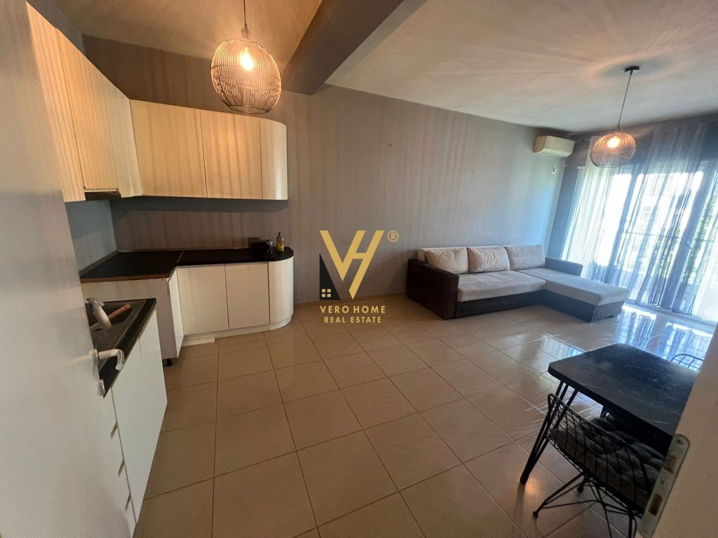 SHITET APARTAMENT 2+1+BLK TE LIQENI THATE 240.000 EURO 2