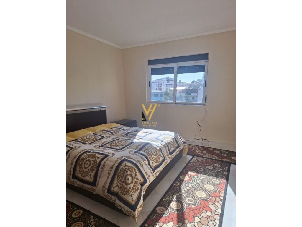 Shitet Apartament 1+1 pran Spitalit Amerikan , Durres 57 m2 2