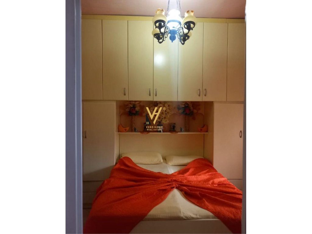 JEPET APARTAMENT 1+1+BLK ME QERA TEK BLLOKU 50.000 LEKE 4